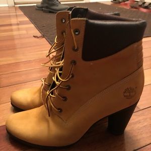 Women’s Heeled Timberlands